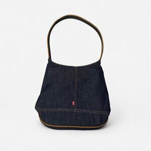 Vintage levis shoulder bag